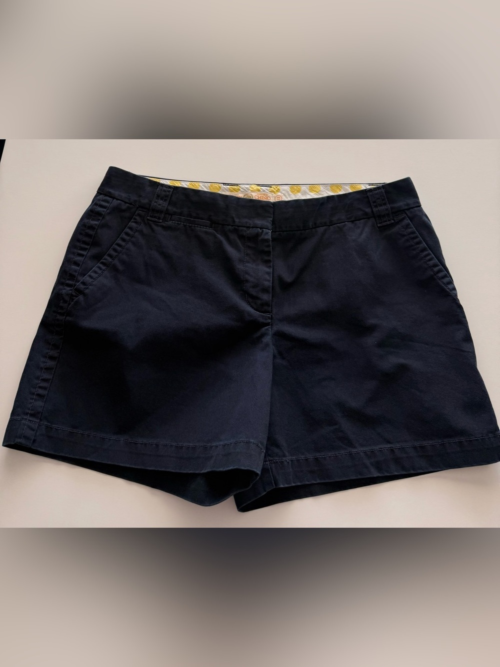 J.CREW Broken In Chino Shorts City Fit Navy 12)